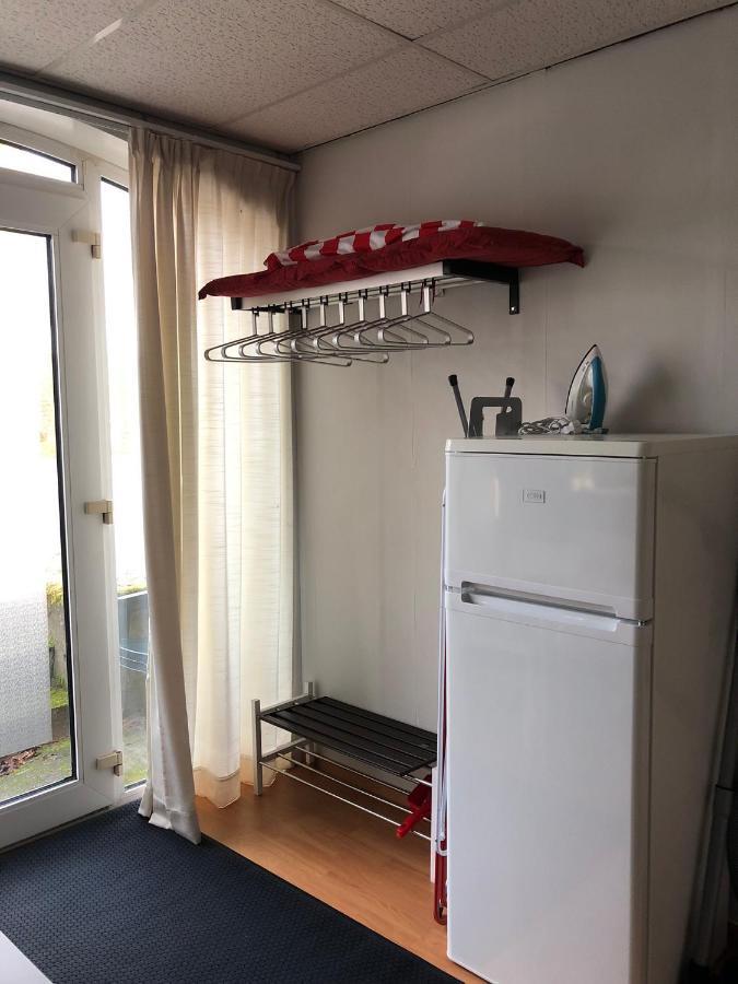 Vredig Toeven Apartamento Klaaswaal Exterior foto